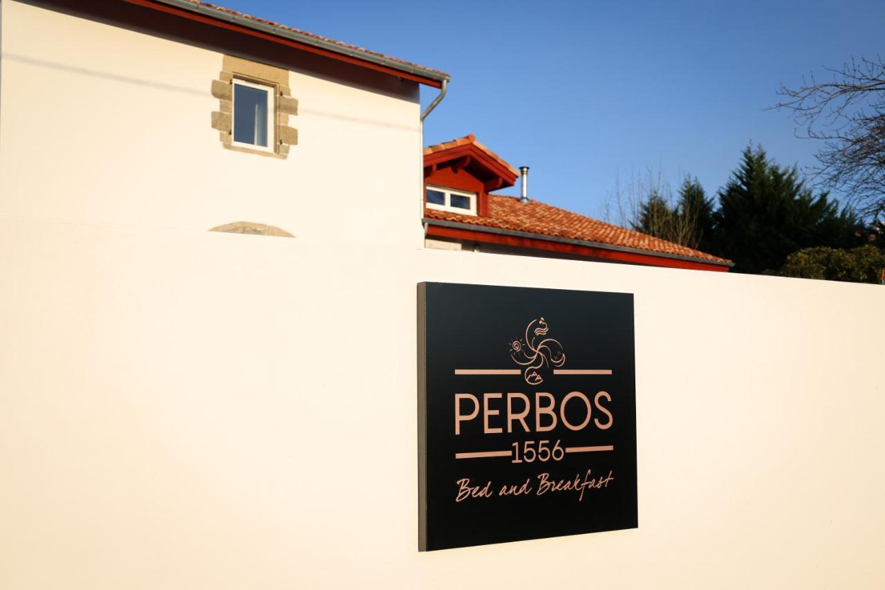 Bed & Breakfast Perbos 1556 La Bastide-Clairence Extérieur photo